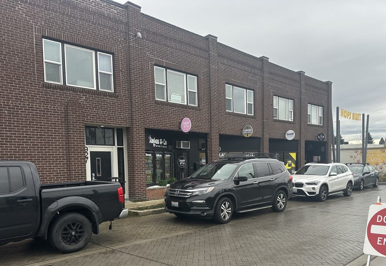 927 Kincaid Ave #6 - Photo 2 of 13