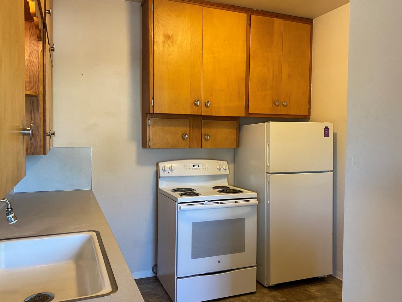 927 Kincaid Ave #6 - Photo 4 of 13