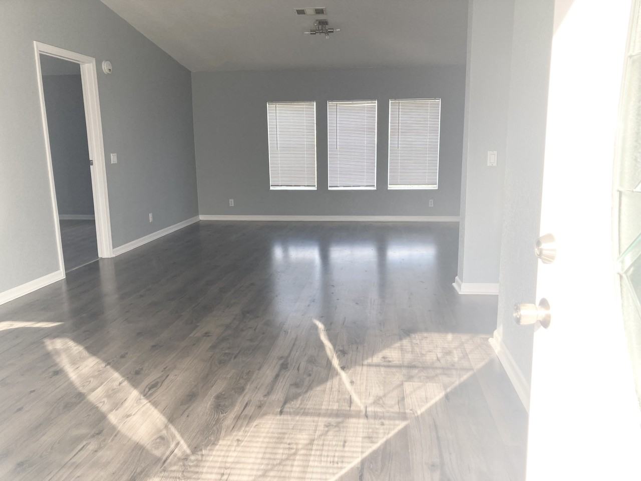 15301 16th St #NA - Photo 2 of 20