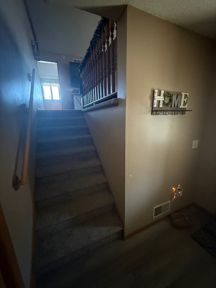 413 Lilac Ln #413 - Photo 4 of 21