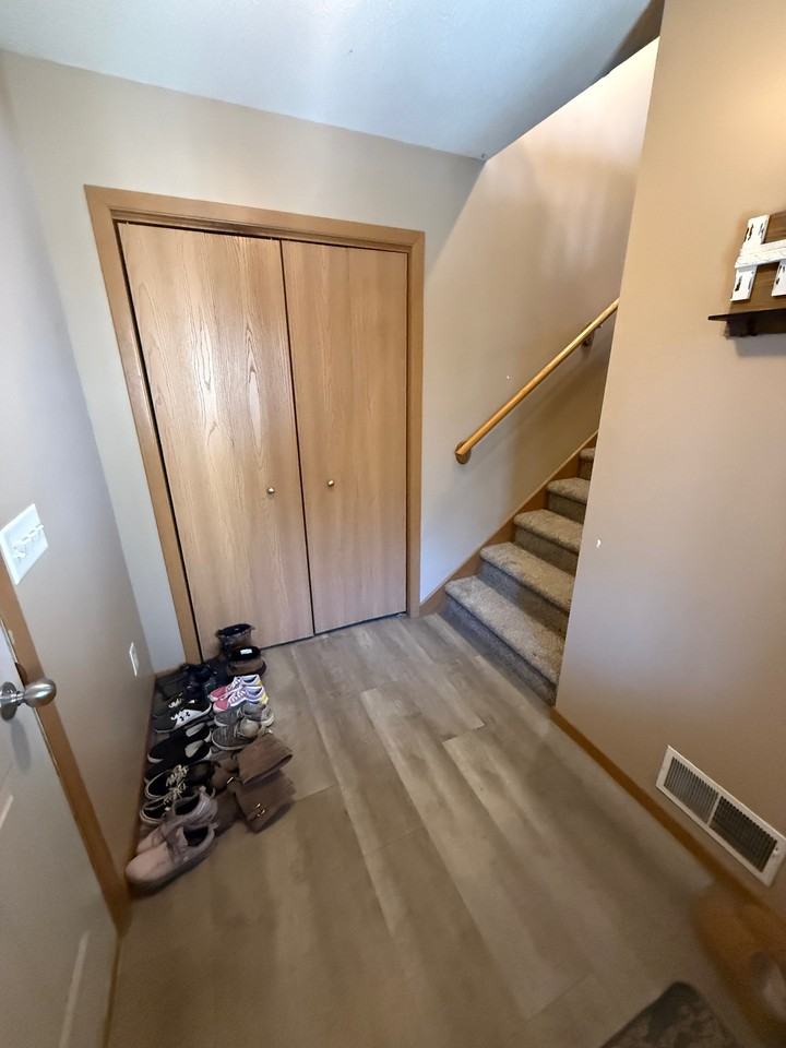 413 Lilac Ln #413 - Photo 5 of 21