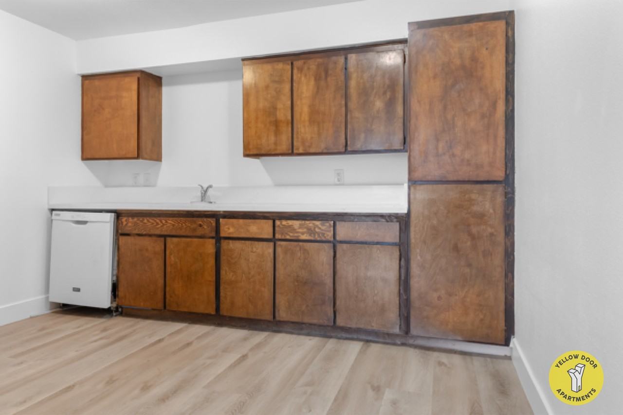 3112 Denver Ave #3100-1 - Photo 5 of 12