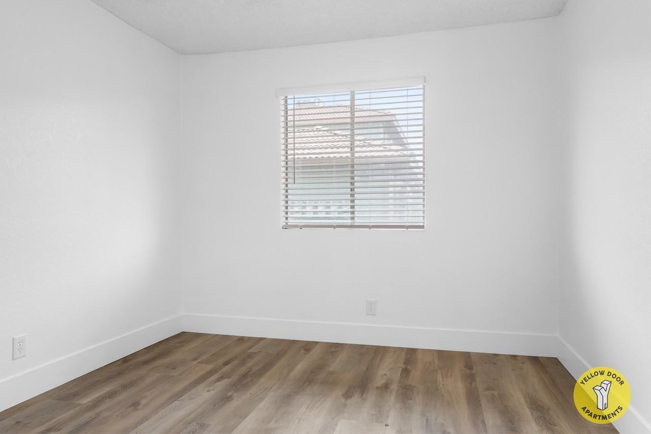 3112 Denver Ave #3100-1 - Photo 6 of 12