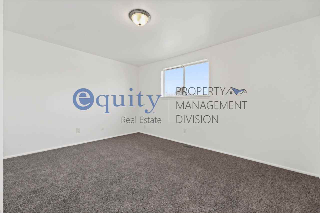 8537 S Ray Cir #1 - Photo 7 of 27