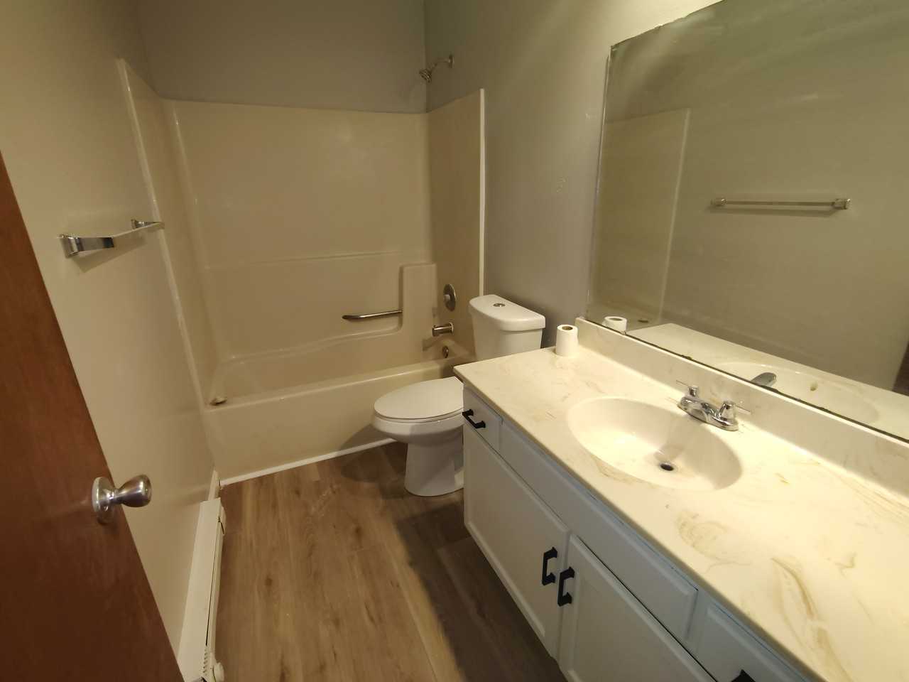 6078 Boxwood Dr #1 - Photo 3 of 5