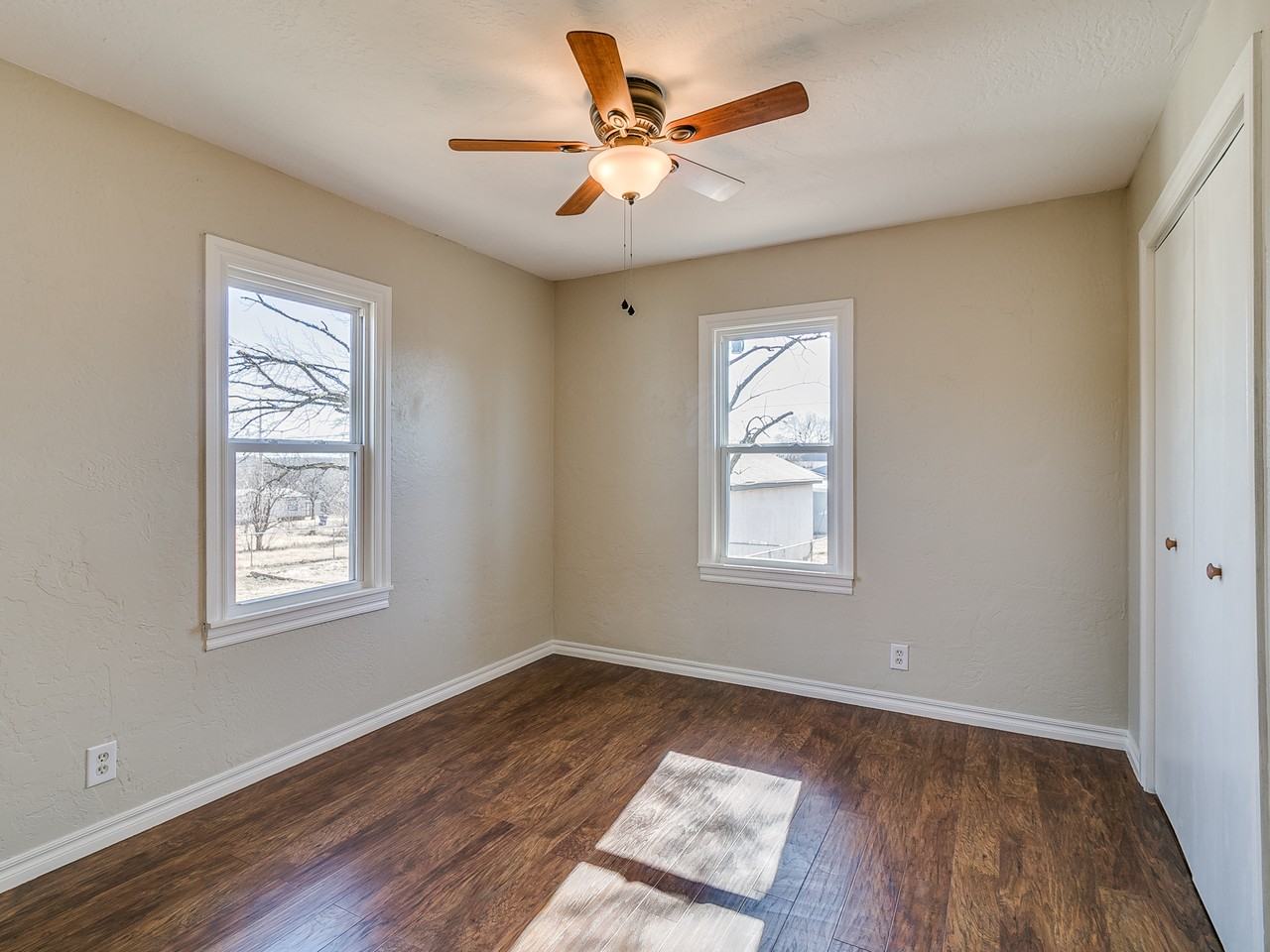 1417 W College Ave #1 - Photo 6 of 10