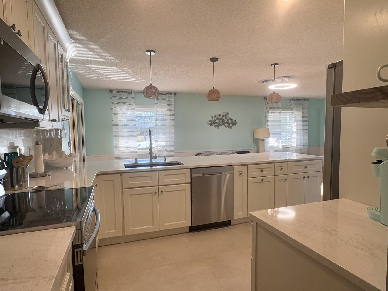 2227 Pineland Dr #NA - Photo 4 of 25