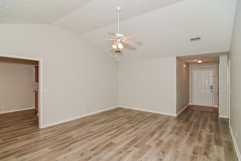 3221 Lexmark Cir - Photo 3 of 15