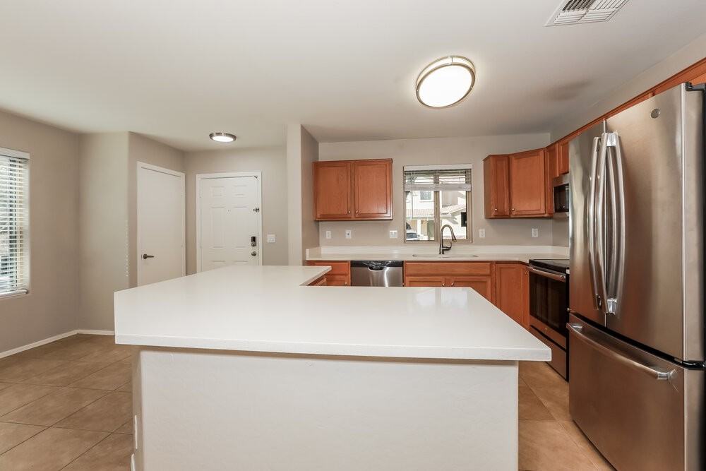 2541 S De Soto Rd - Photo 7 of 16