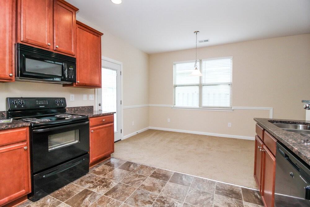 3732 Humber Ct - Photo 7 of 16