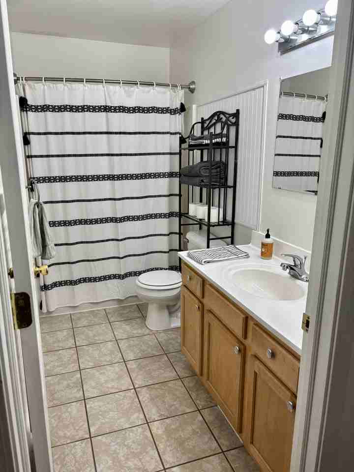 12 Picardy Pl #NA - Photo 4 of 17