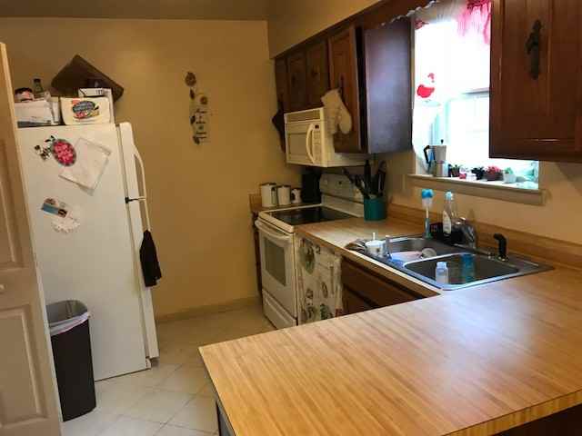 1018 Williamsburg Rd #1 - Photo 5 of 7