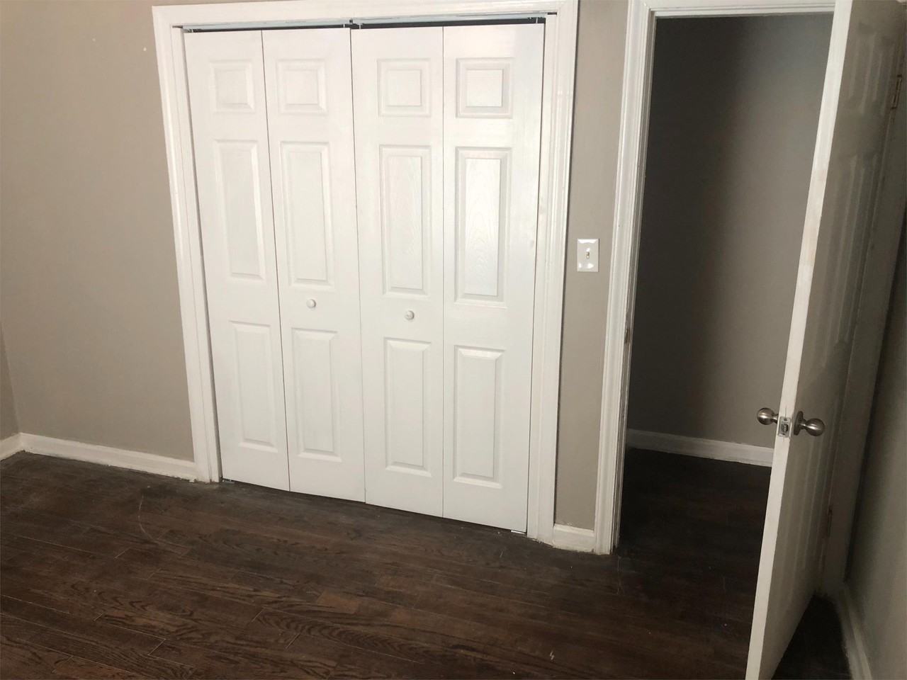 1934 Tennyson Ave - Photo 6 of 18