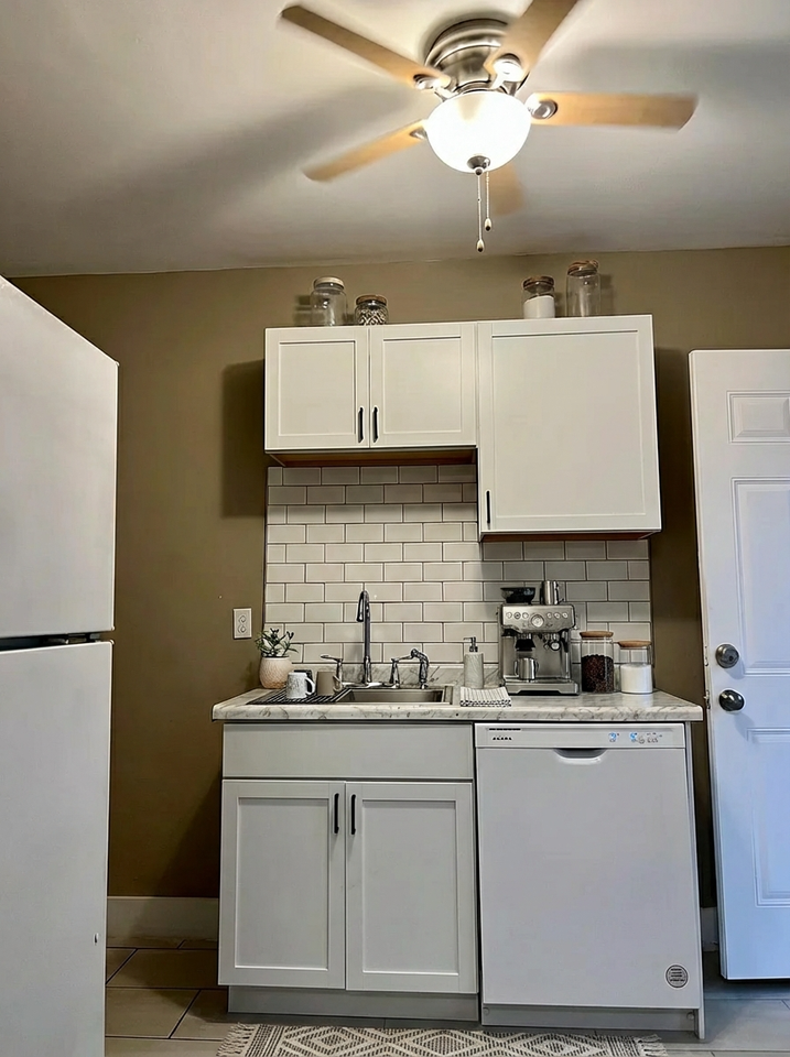 177 W Rundell St #1 - Photo 4 of 8