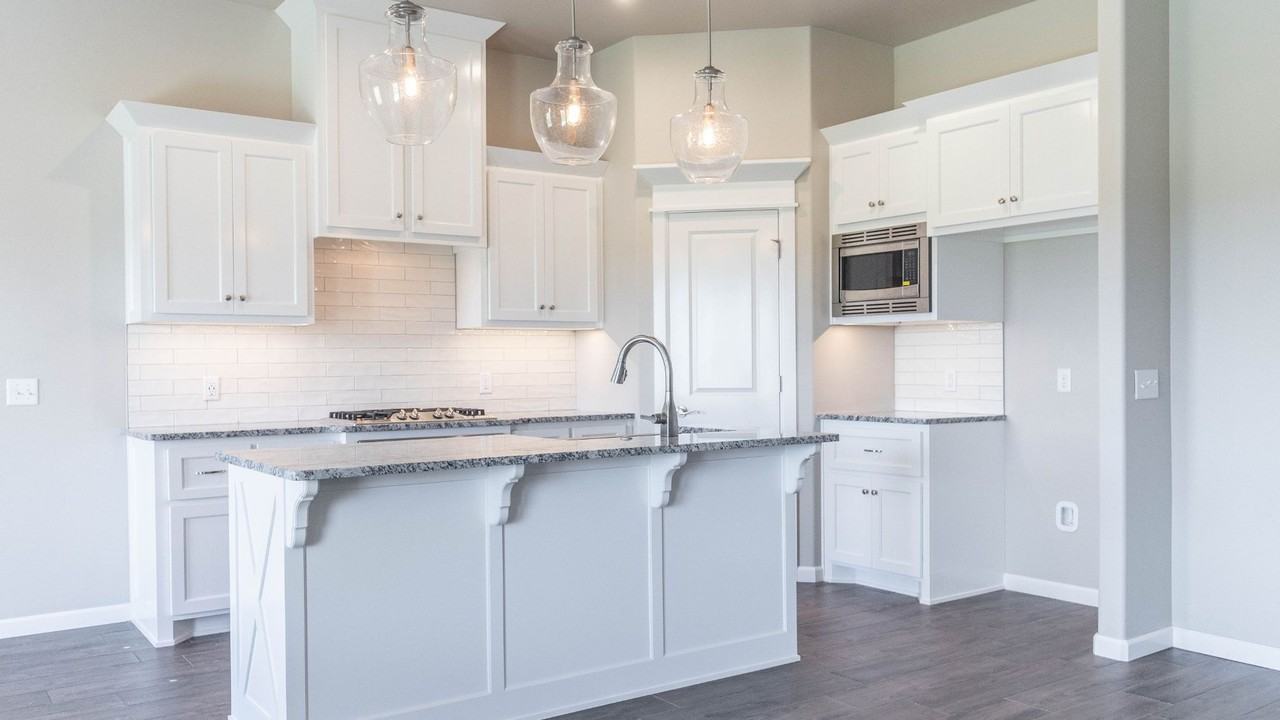 8309 Rainier St #NA - Photo 3 of 26