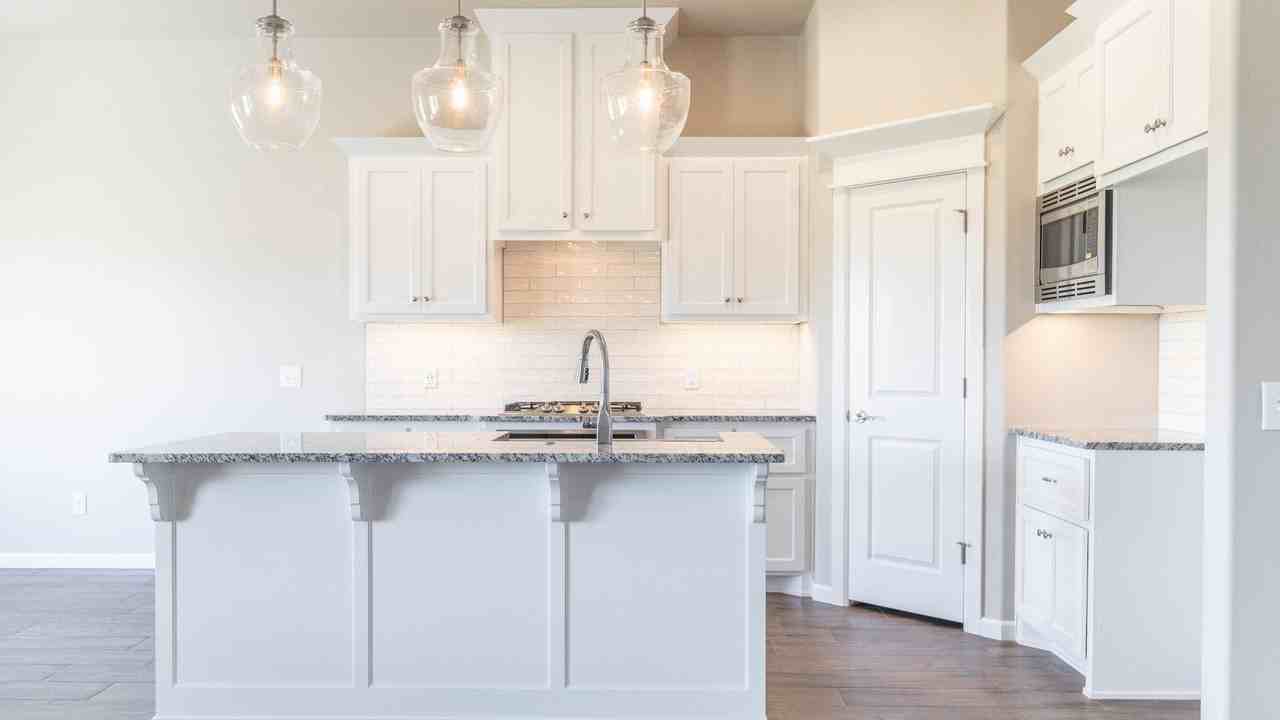 8309 Rainier St #NA - Photo 6 of 26