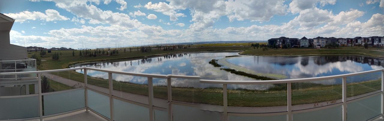 542 Redstone View Northeast - Photo 3 of 18