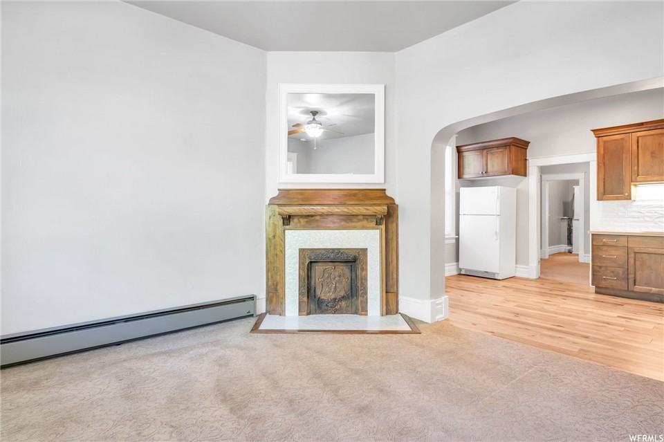 982 S Lincoln St - Photo 5 of 24