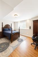 featured image of 5 Camden Way #1