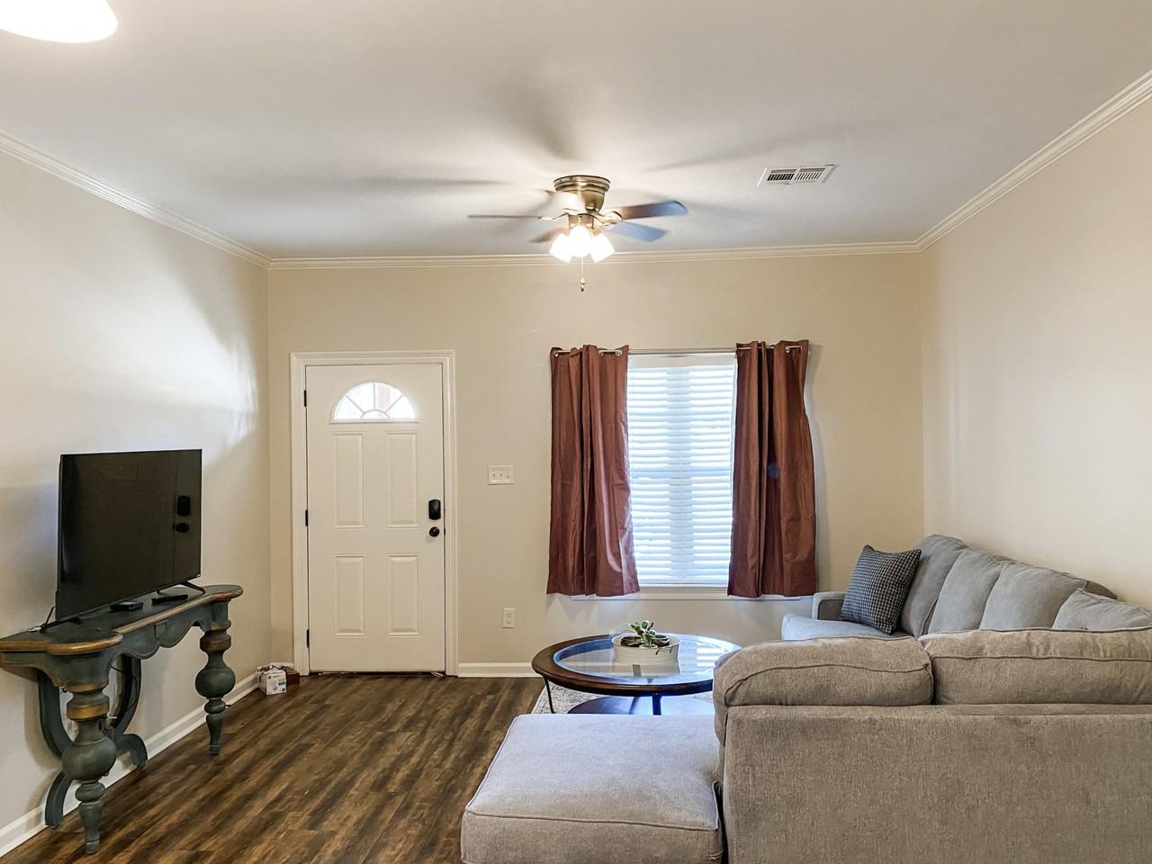 506 Morrow Dr - Photo 3 of 11