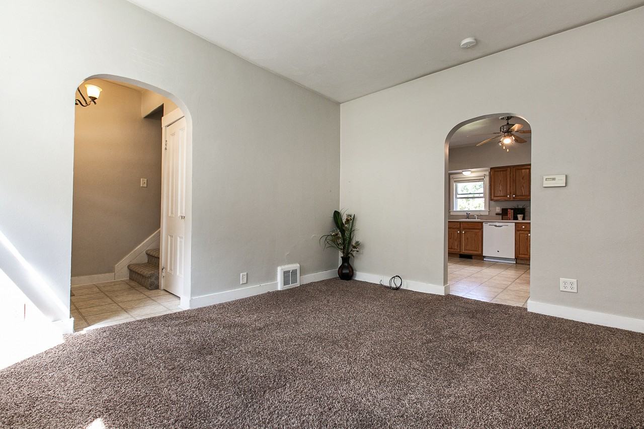 2636 Fulton St - Photo 7 of 25