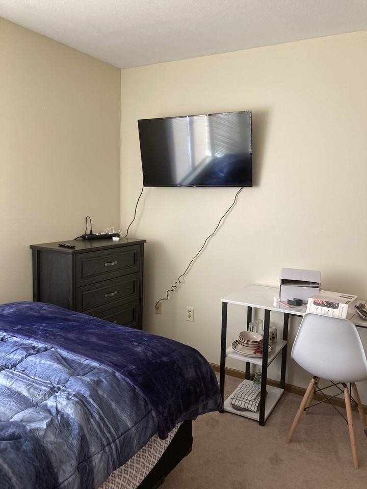 707 Carroll St #5 - Photo 3 of 10