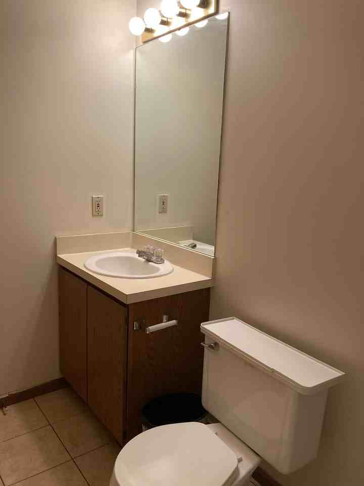 707 Carroll St #5 - Photo 5 of 10