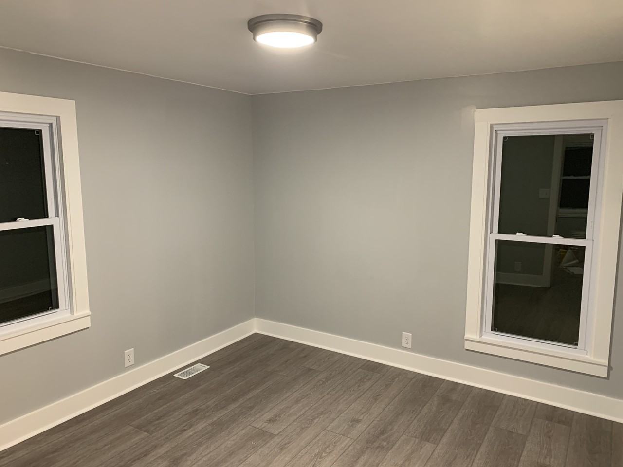 1315 N 10th St - Photo 2 of 9