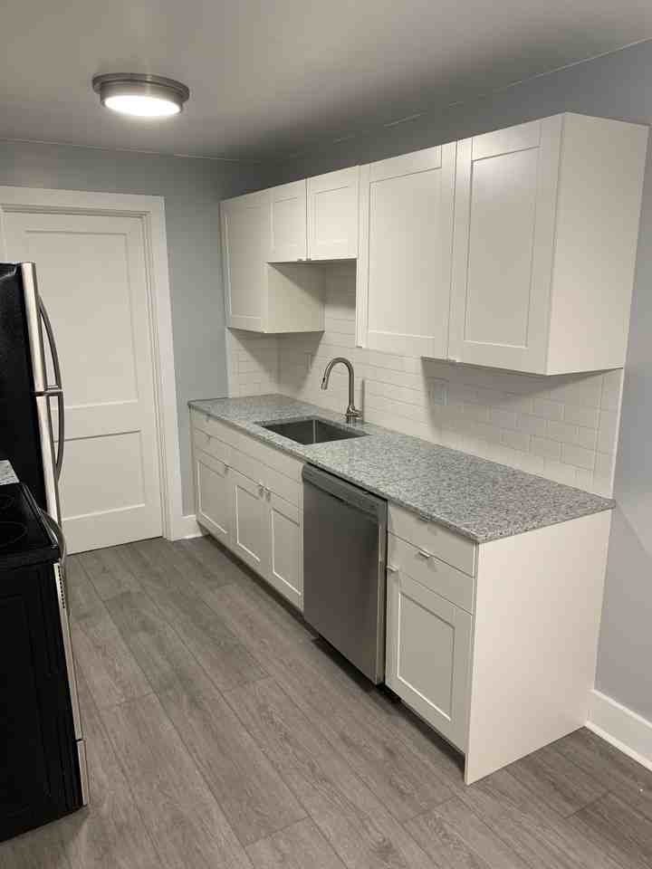 1315 N 10th St - Photo 5 of 9