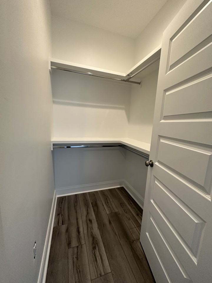 1522 Sere St #A - Photo 7 of 12