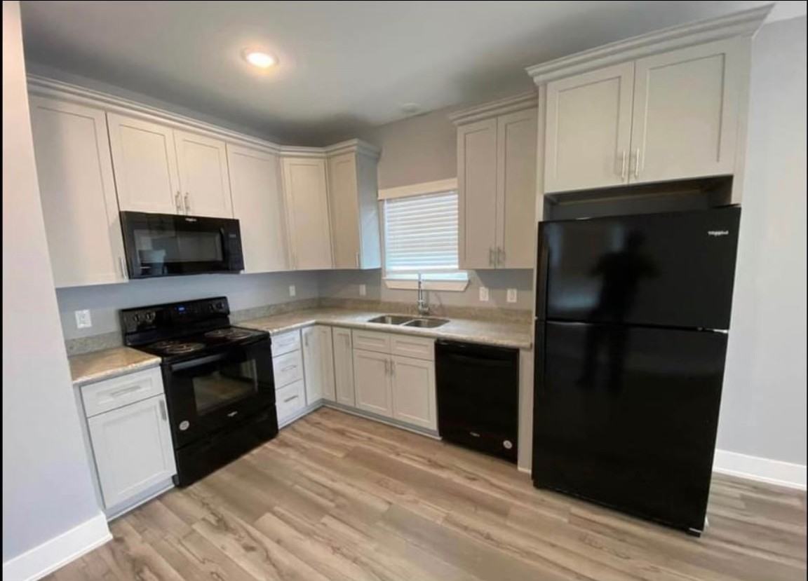 3617 4th St #A - Photo 4 of 16