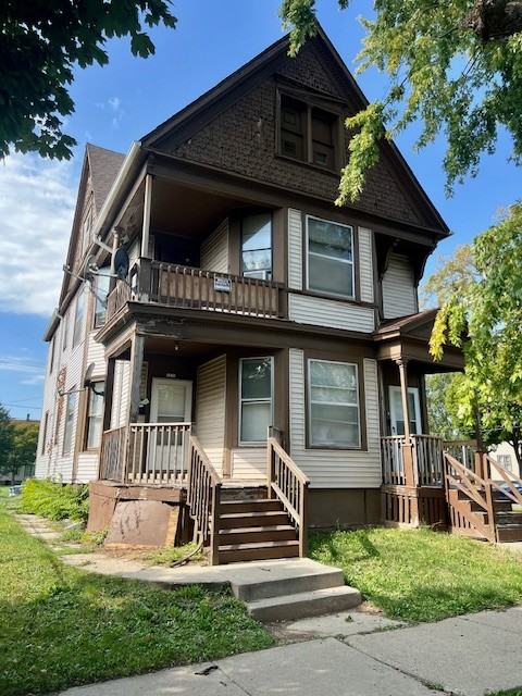 2371 N 15th St - Photo 2 of 16