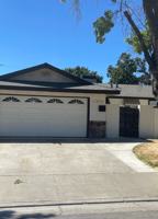 featured image of 1309 Cardinal St