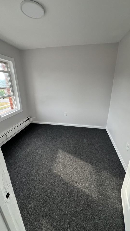 512 Lake Ave #12 - Photo 7 of 8