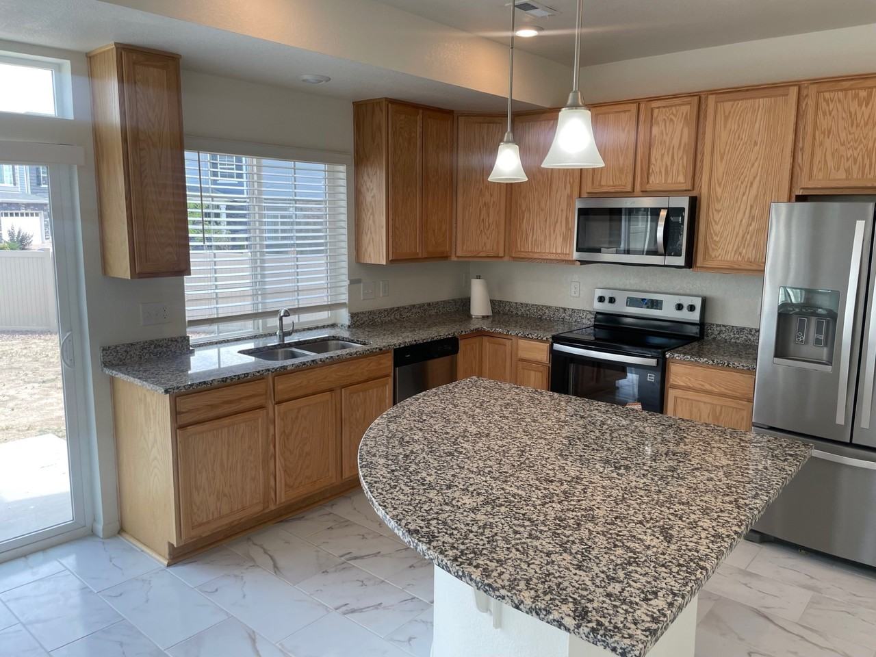 4406 N Quatar Ct - Photo 6 of 47