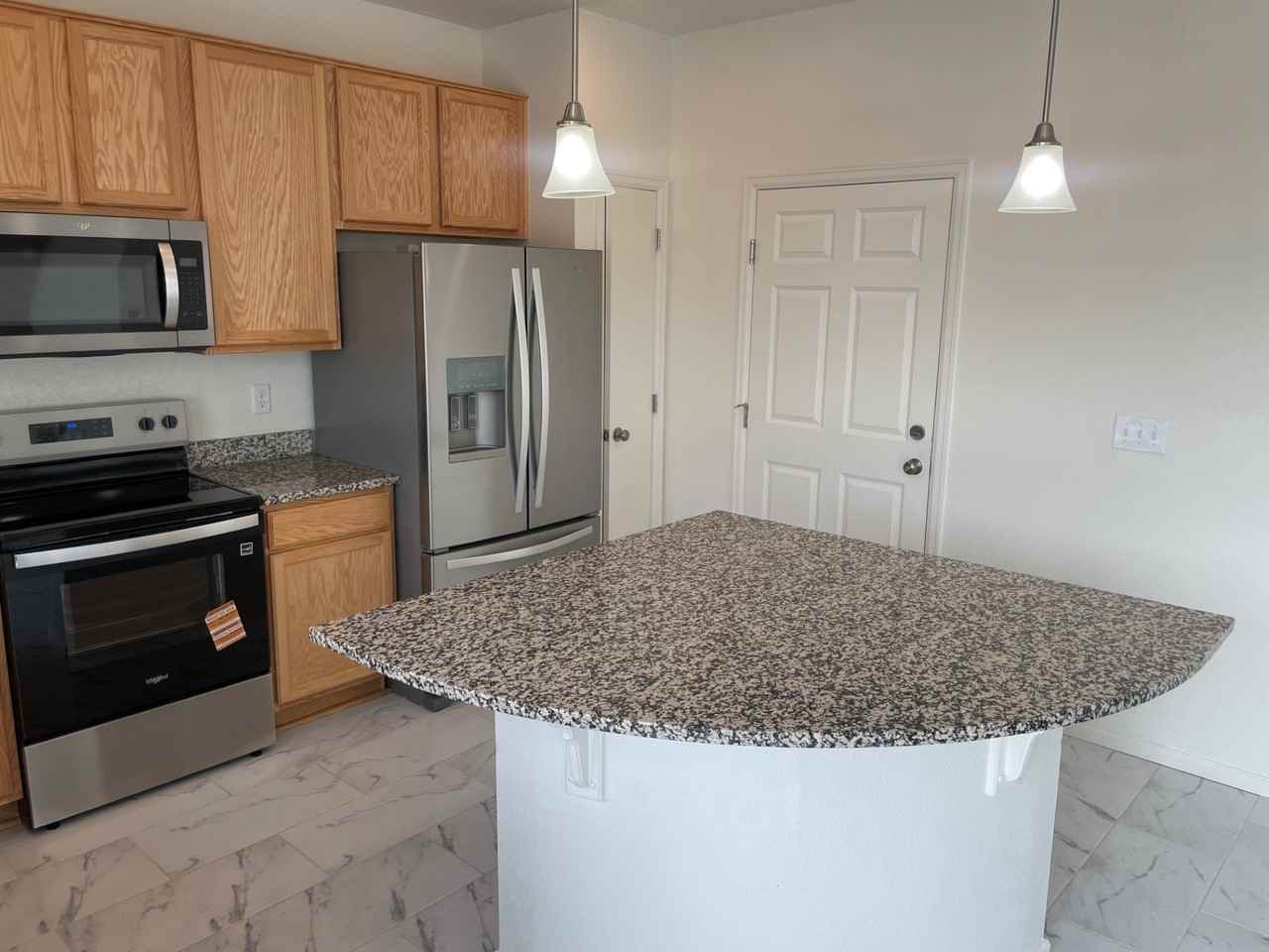 4406 N Quatar Ct - Photo 7 of 47