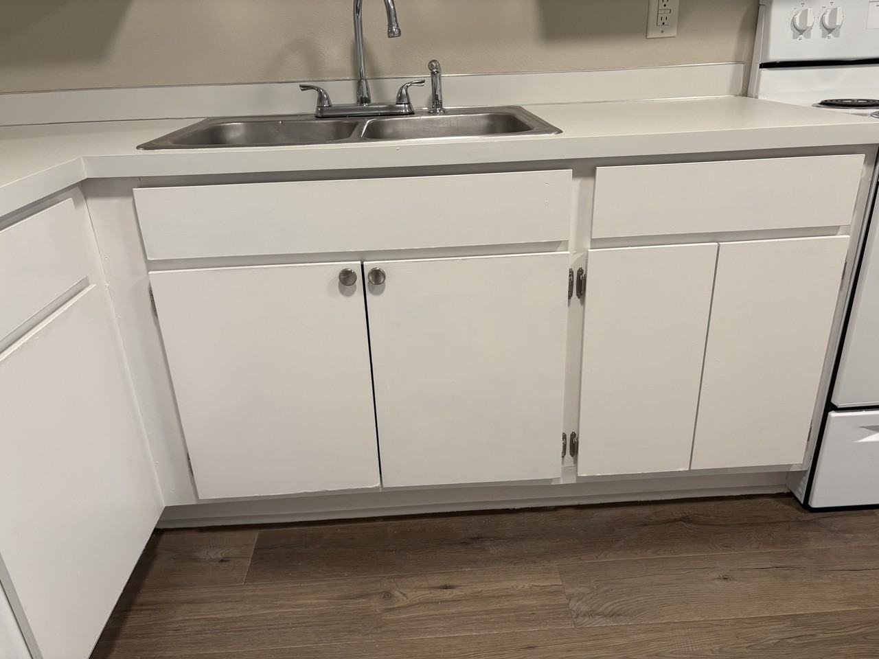 3121 Hoyt Ave #B - Photo 2 of 10