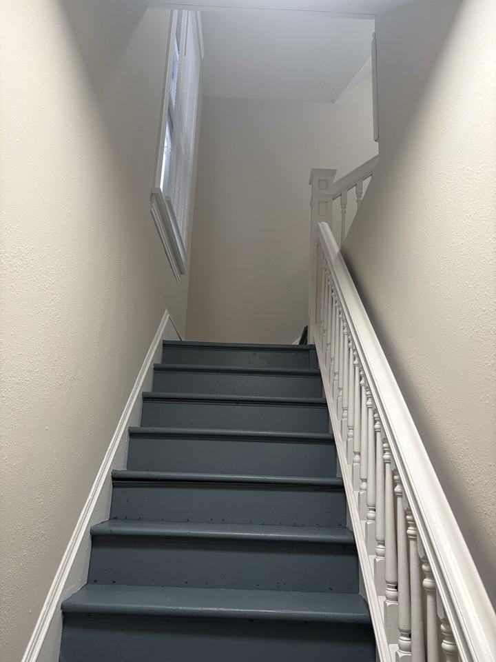 3121 Hoyt Ave #B - Photo 7 of 10