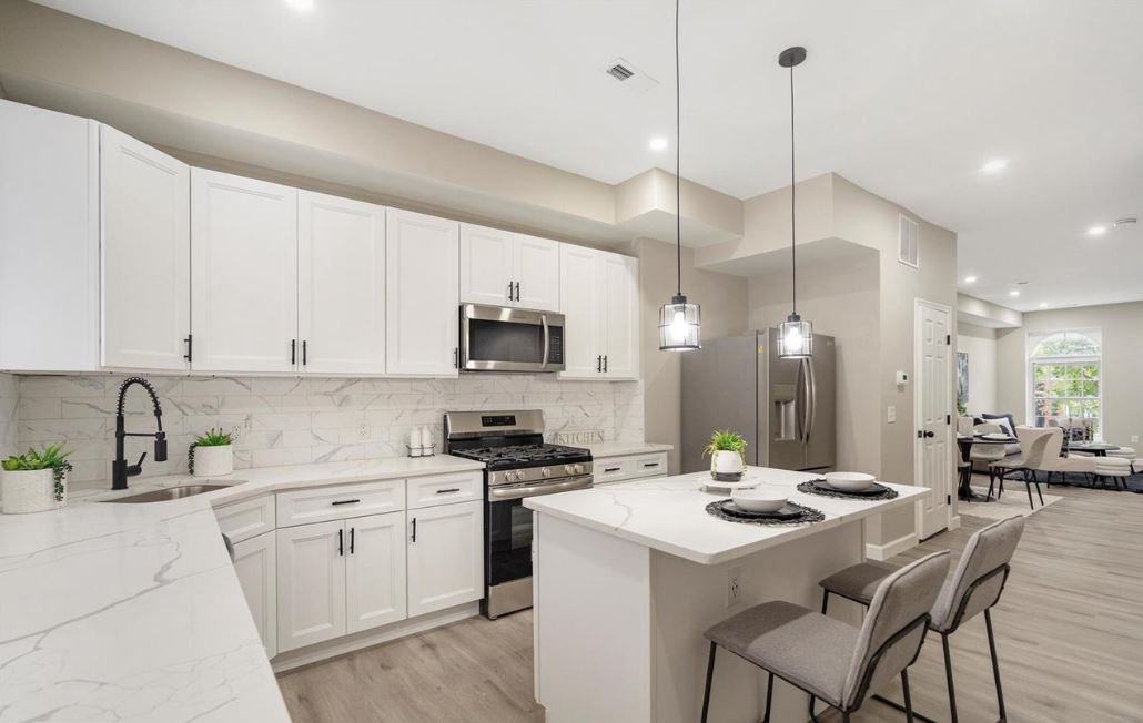 442 N Luzerne Ave - Photo 4 of 26