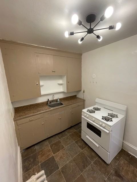 401 N 4th St #6 - Photo 5 of 10