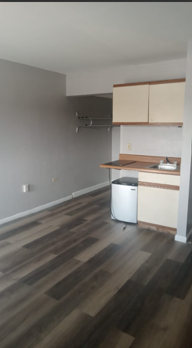 122 S Summit St #122 - Photo 4 of 4