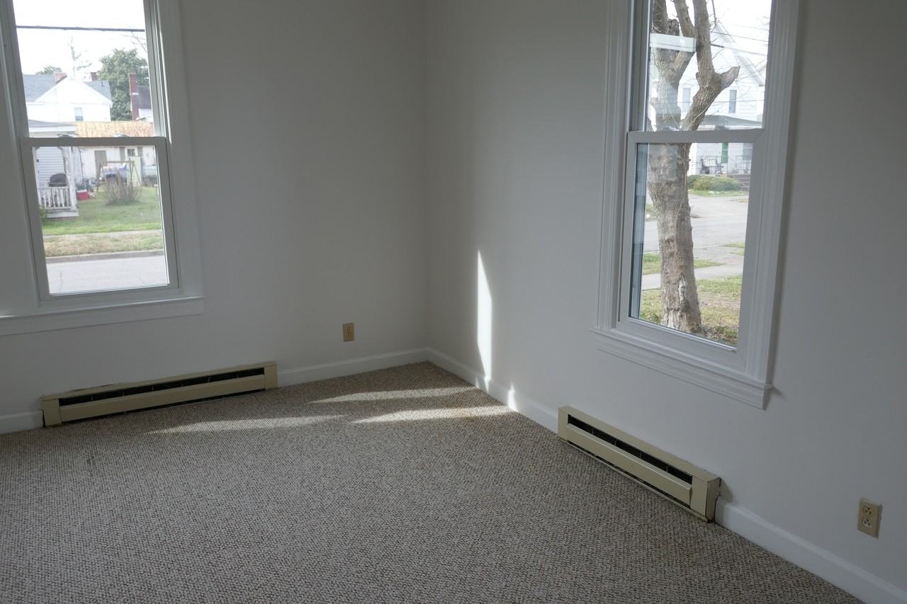 600 W Colonial Ave #1 - Photo 4 of 5