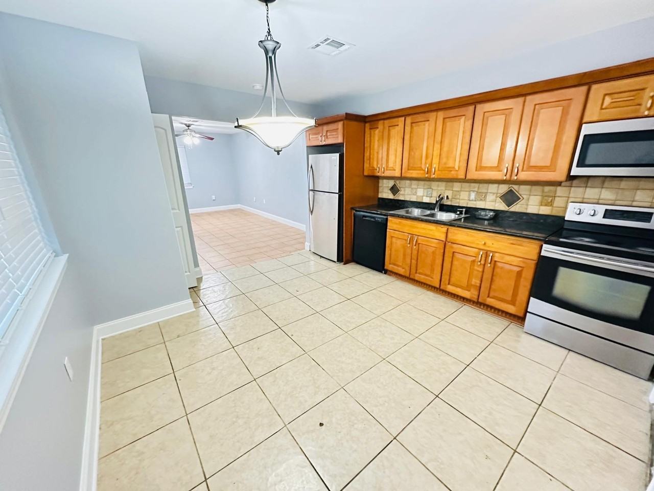 1222 Jourdan Ave #6317 - Photo 4 of 5