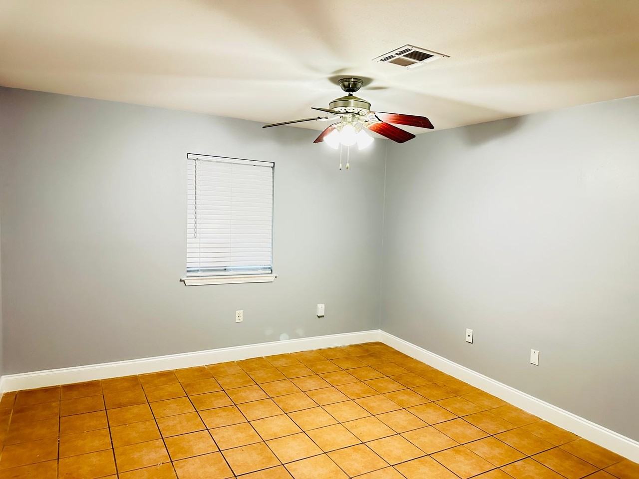 1222 Jourdan Ave #6317 - Photo 5 of 5