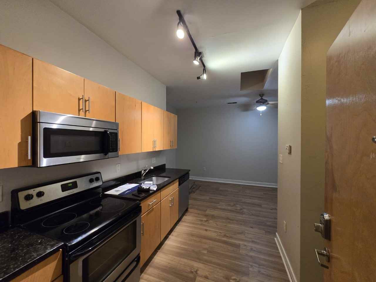 14 W Broad St #103 - Photo 5 of 12