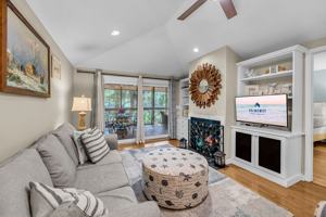 featured image of 1161 Summerwind Ln