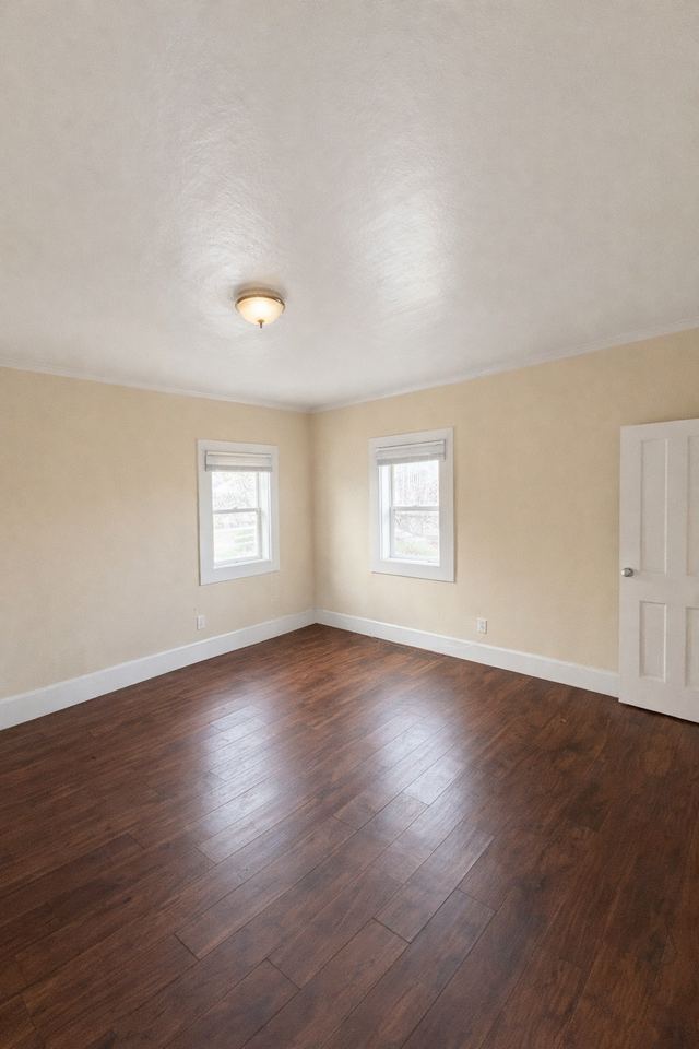 831 W 27th St - Photo 7 of 7