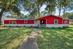 featured image of 201 White Dr