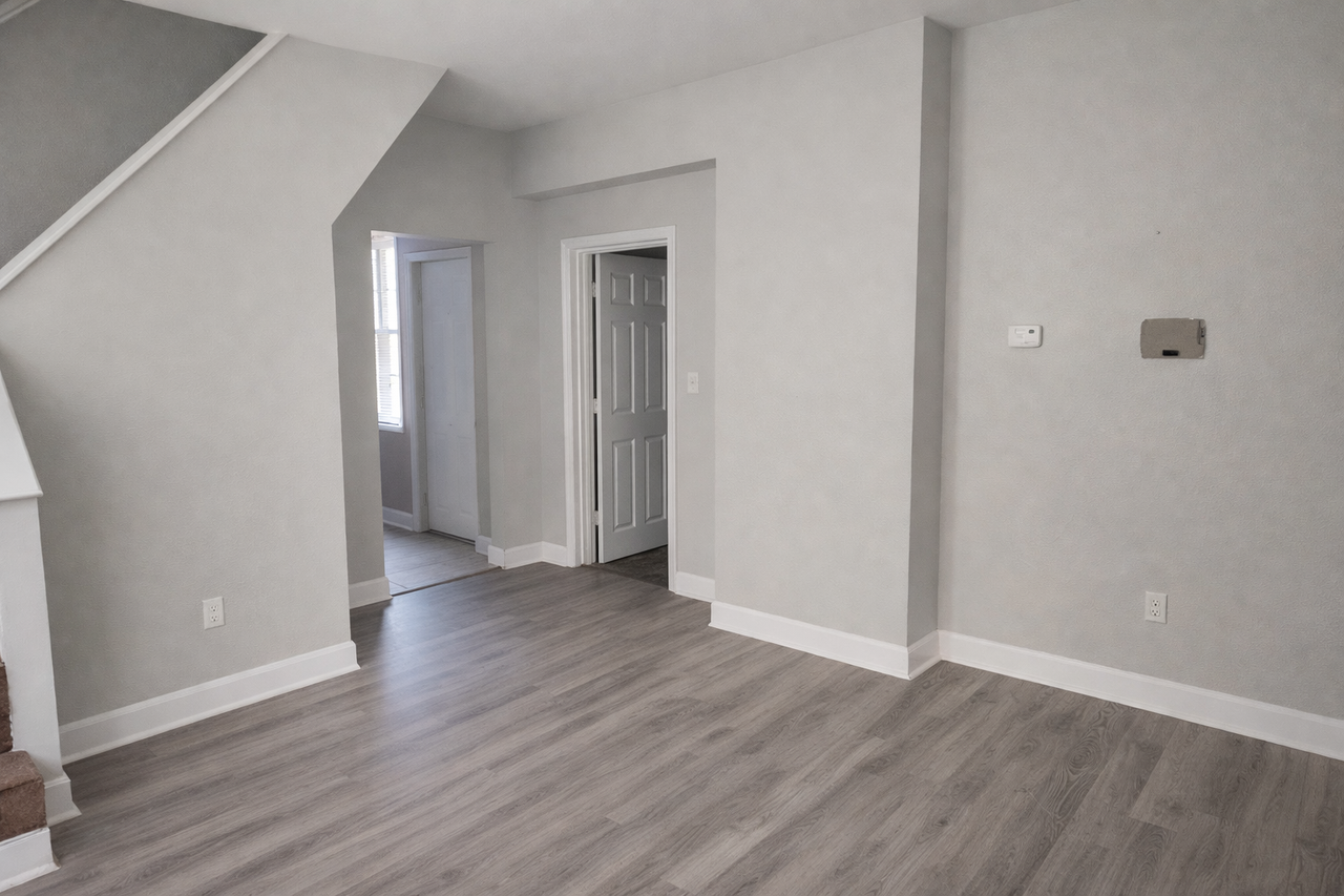 2709 N College Ave - Photo 5 of 15