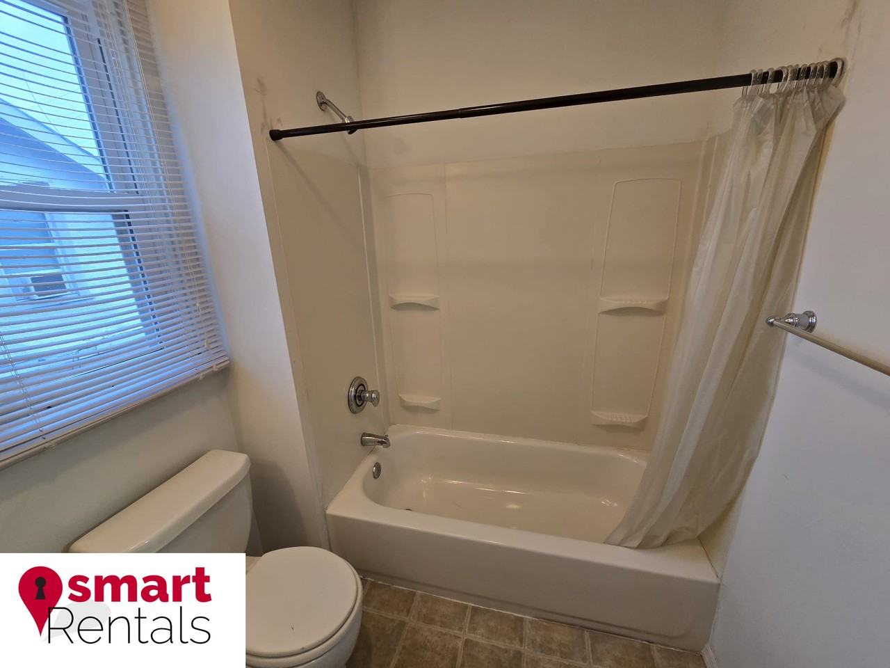 2311 S Big Bend Blvd #1 - Photo 3 of 10